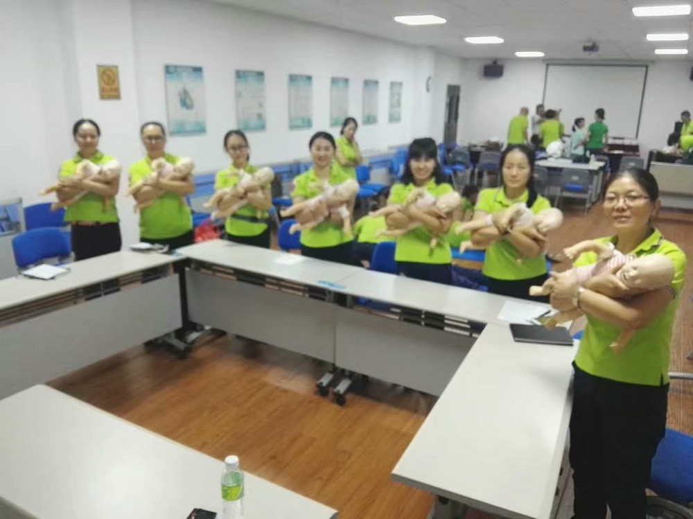 香港圣约翰救伤队学习1.jpg
